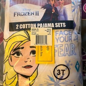 NWT Girls 3T long sleeve pj set Elsa/Anna frozen 2